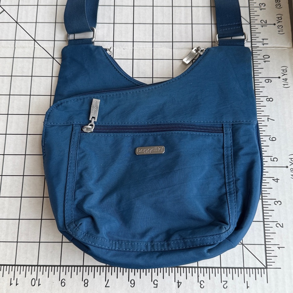 Baggallini Blue Nylon Crossbody Bag | Lightweight Travel Purse | Zip Pockets - Picture 2 of 11